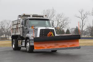Freightliner 108 SD Truck with Godwin GoodRoads Snow Gear 2016 года